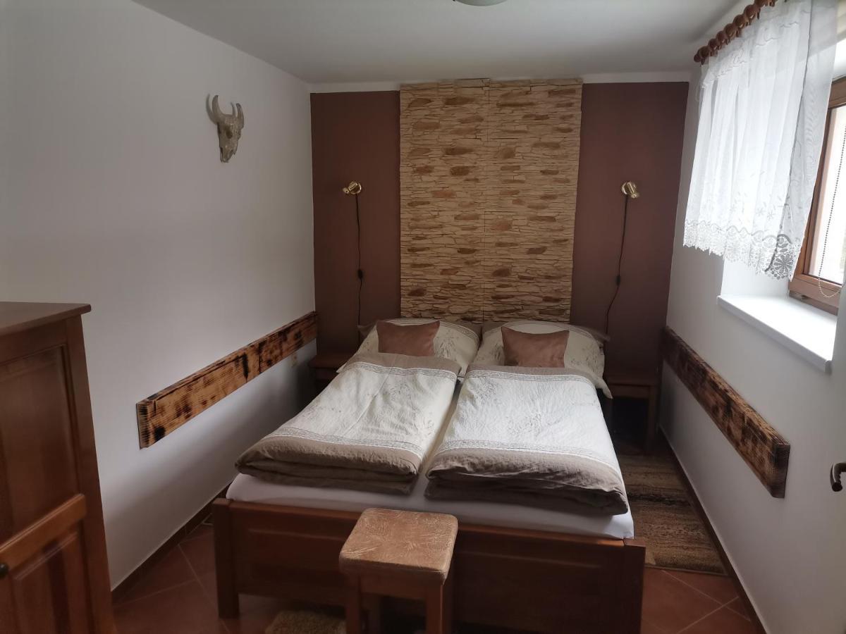 Apartman Ustie Trstená Eksteriør billede