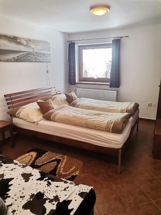 Apartman Ustie Trstená Eksteriør billede